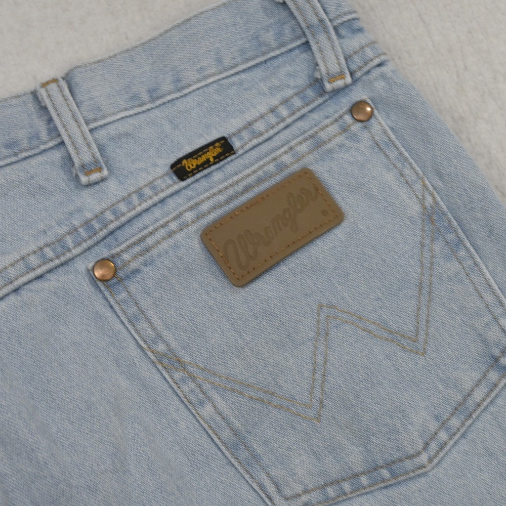 Wrangler Jeans Mens 38x36 Light Wash Denim Workwear Blue